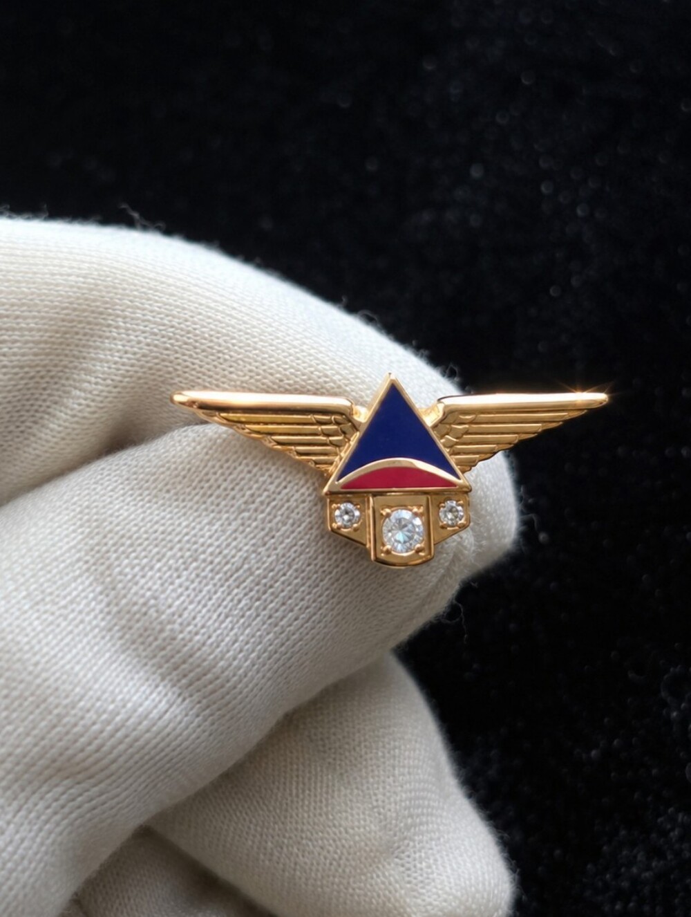 Vintage Delta 35 Year Service Lapel Pin 10K Gold 3 Diamonds Original Box Gift
